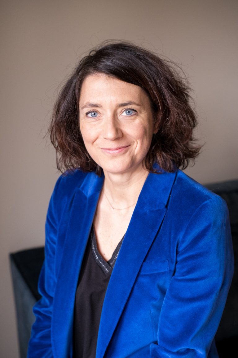 Portrait professionnel · Emilie Quinio-Calmay, Coach & formatrice Sens & Pétillance