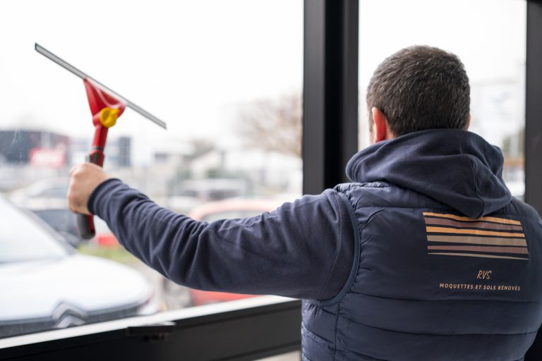 Reportage métier · RVS, Entreprise de nettoyage